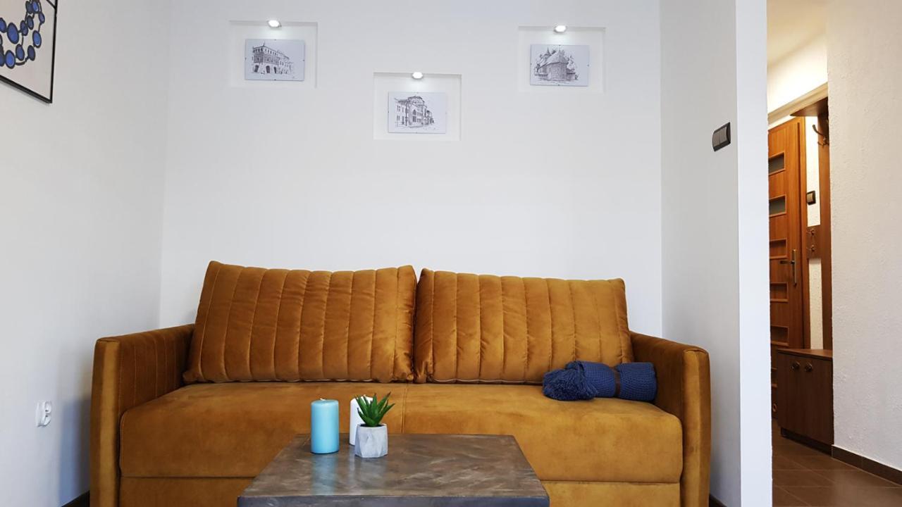 Apartament Centrum Przy Maxie Тарнув Екстер'єр фото